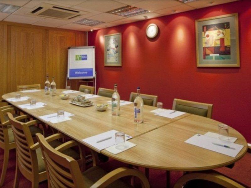 Hotel Holiday Express Southwark By Ihg 3*