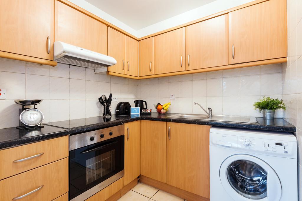 Apartment The Cromwell Road Sherborne Court *