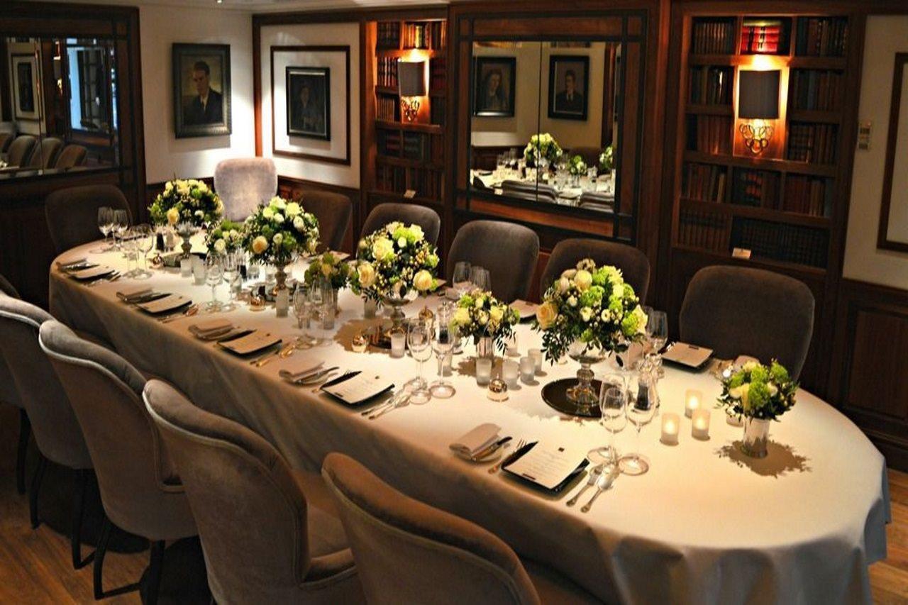 Hotel Althoff St James's & Club
