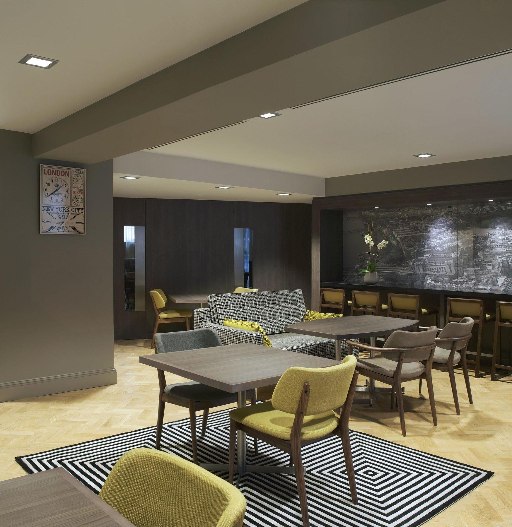Aparthotel Citadines Trafalgar Square London