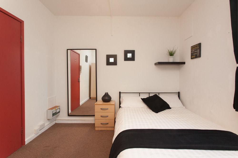 Monopoly Accommodations Apartment London