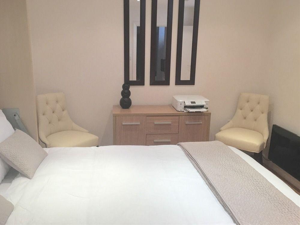 Westminster Studio * London