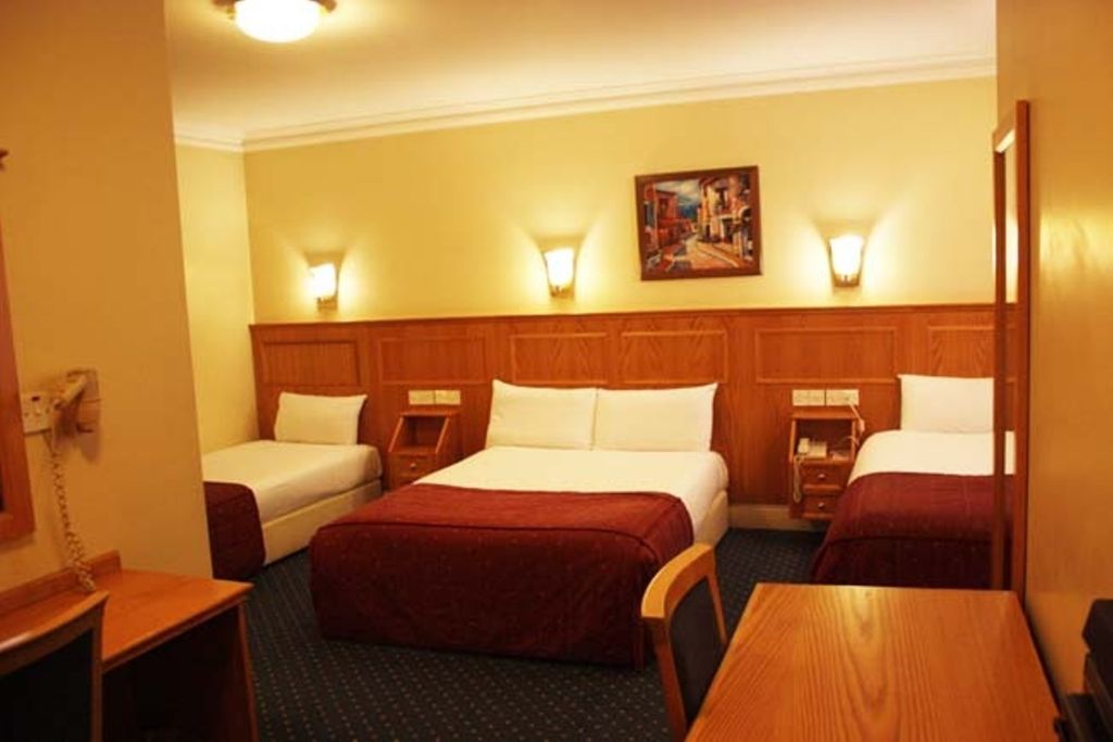 Hotel Days Hyde Park London