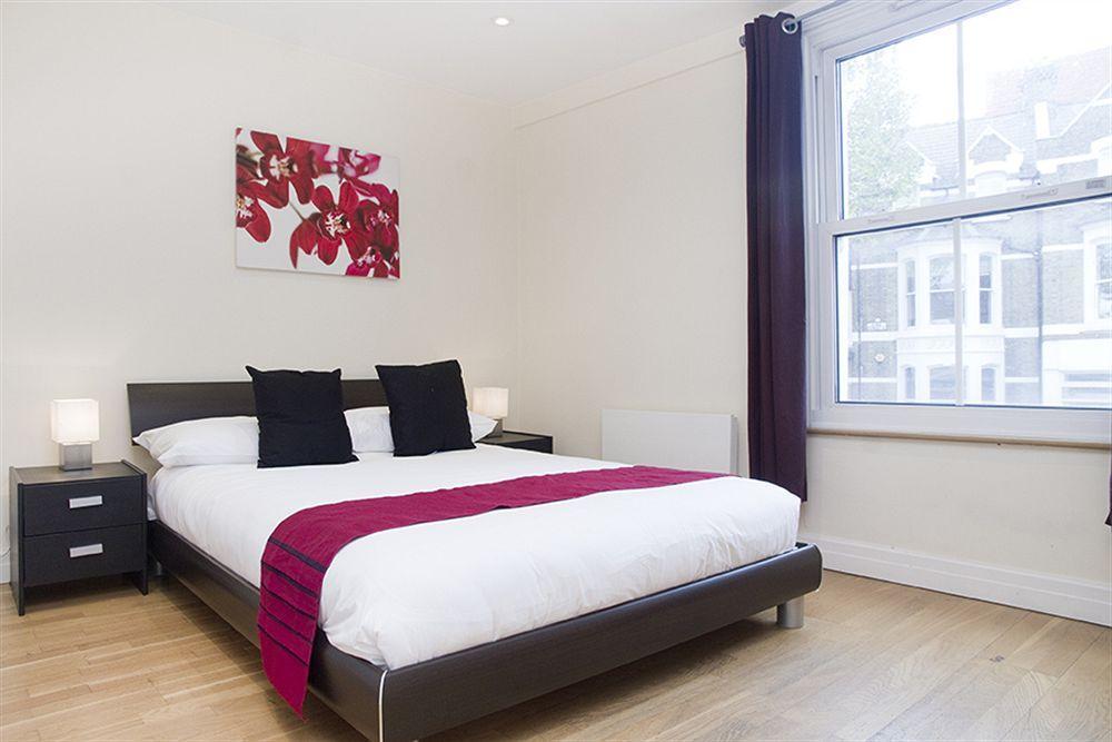Lets Apartment London