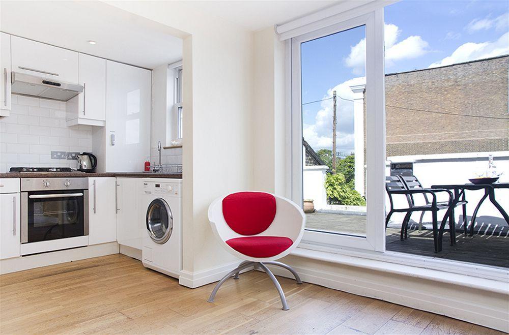 Lets Apartment *