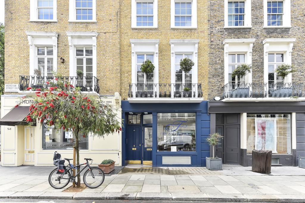 Joivy Elegant 3 Bed With Rooftop Terrace In Pimlico London