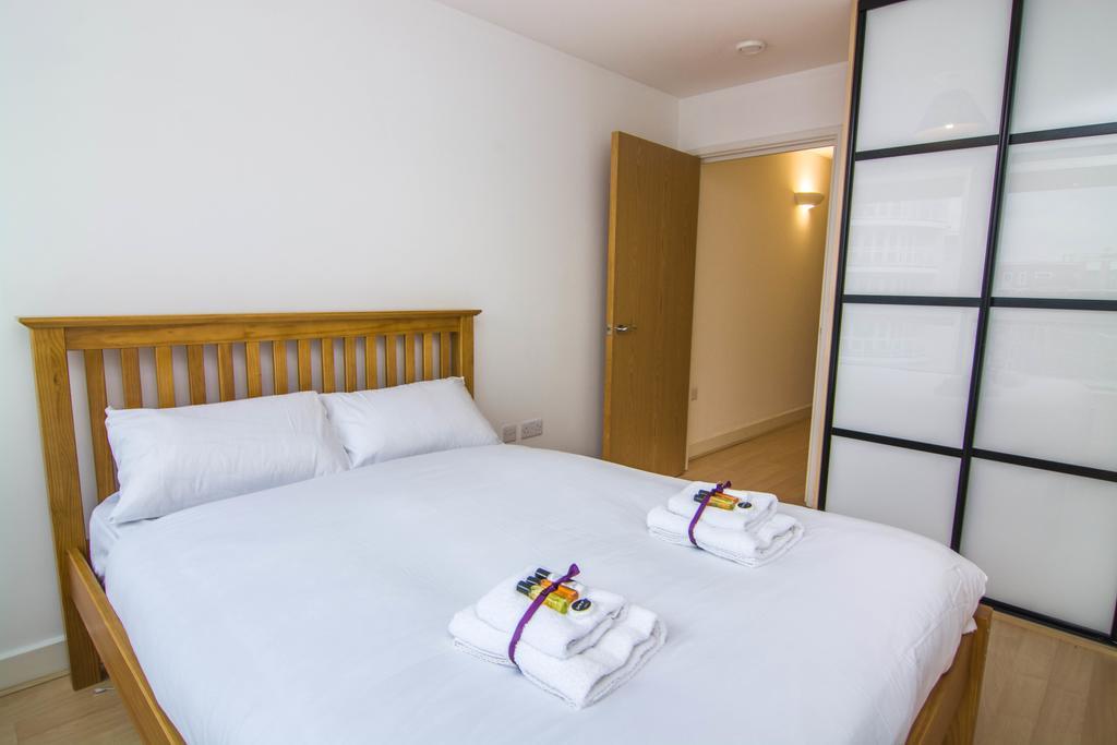 Pelican Wharf Apartment