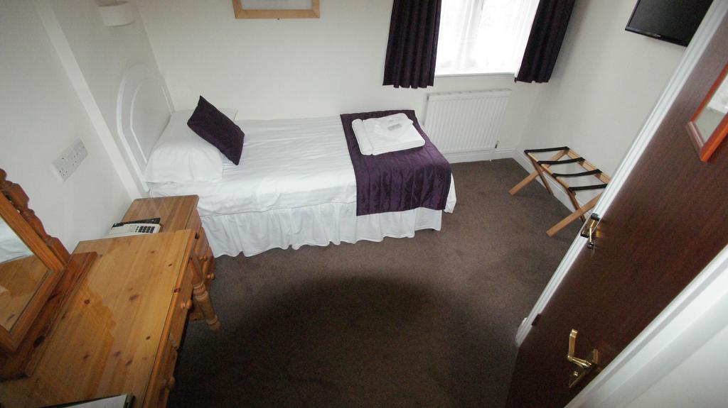 The Justin Hotel 4*