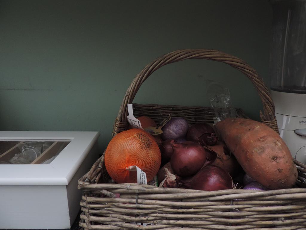 Light And Airy Tooting Bec *