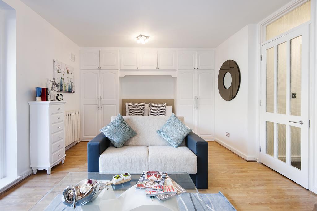 Lägenhet The Cromwell Road Sherborne Court London