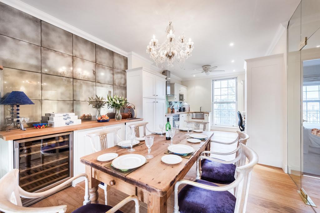Two Bedroom In Gated Community - Wimbledon *