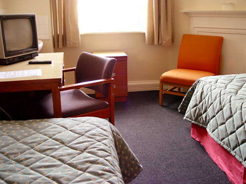 Hotel Wellington By Blue Orchid