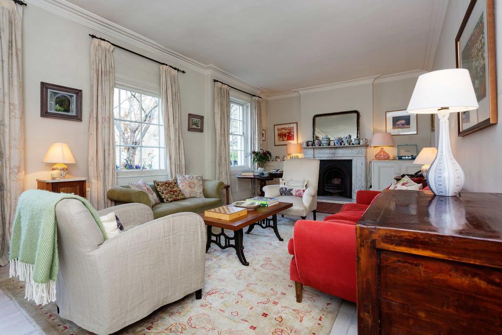 Veeve - Fields Holiday home