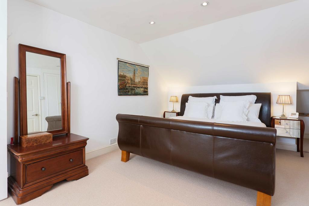 Holiday home Veeve - Homely Hammersmith *
