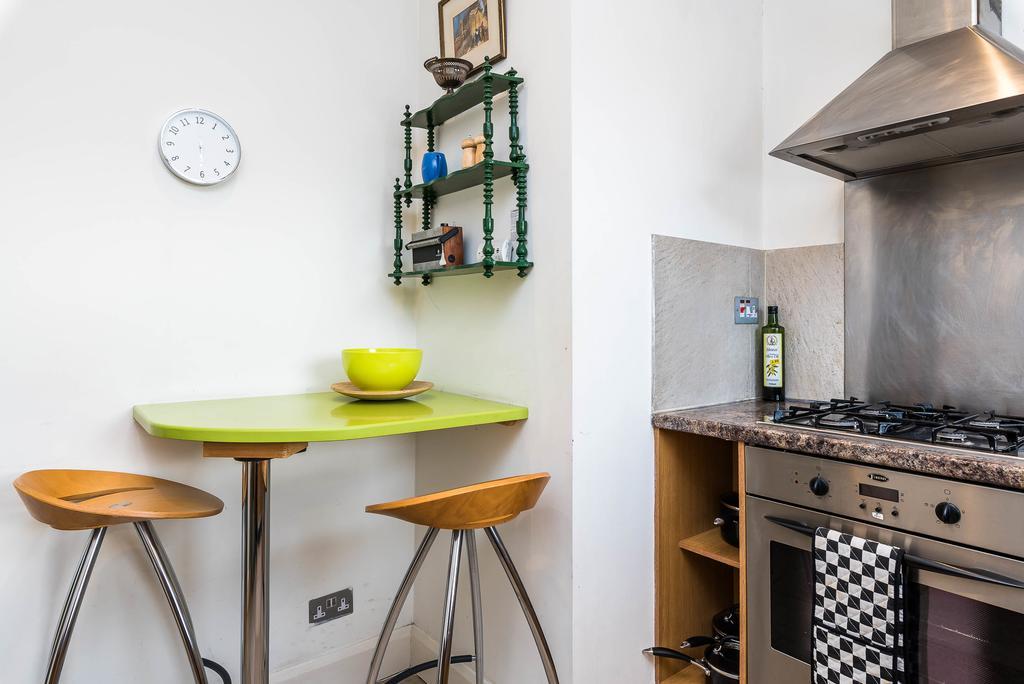 Super 2 Bed Flat In Centre Portobello Notting Hill Lägenhet London