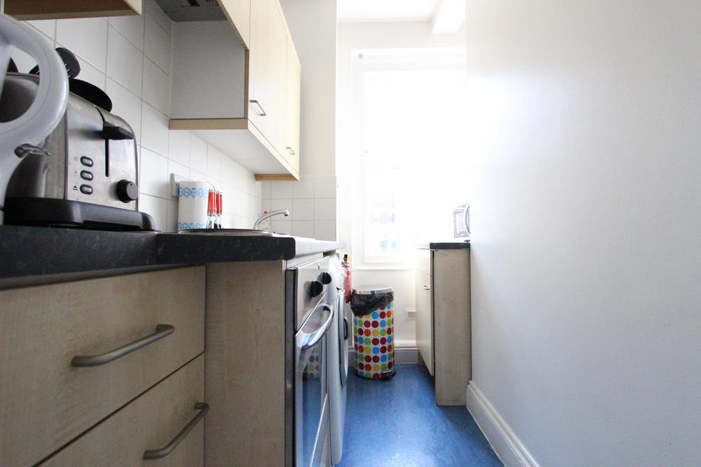 Cosy Central Apartments - Oxford Street - Hyde Park Apartment *