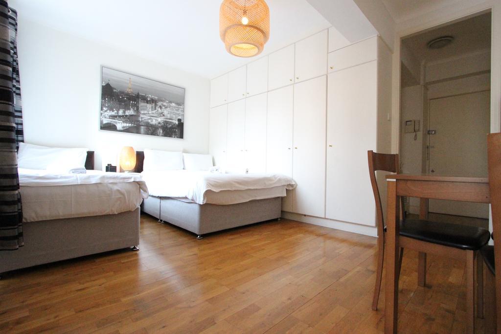 Cosy Central Apartments - Oxford Street - Hyde Park Apartment *