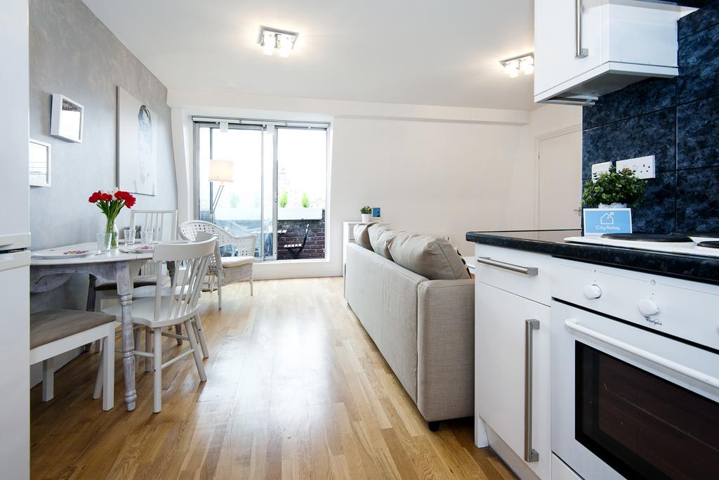 Apartment The Cromwell Road Sherborne Court *