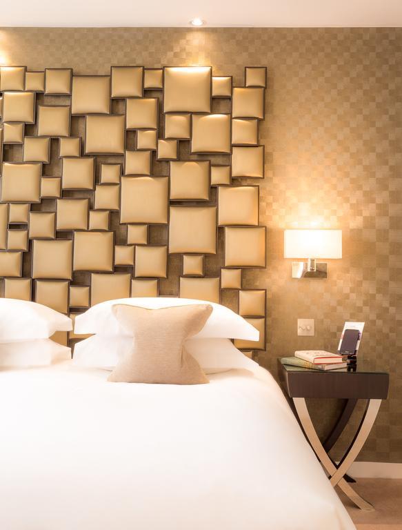 Manchester Street 4*