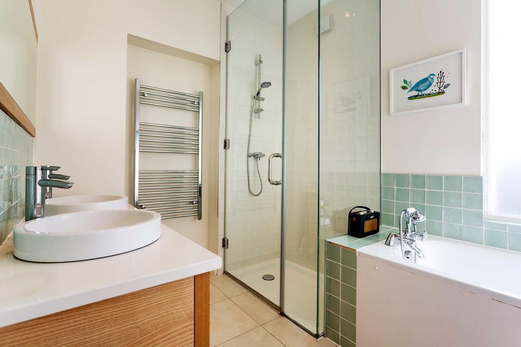 Veeve - Fields Holiday home
