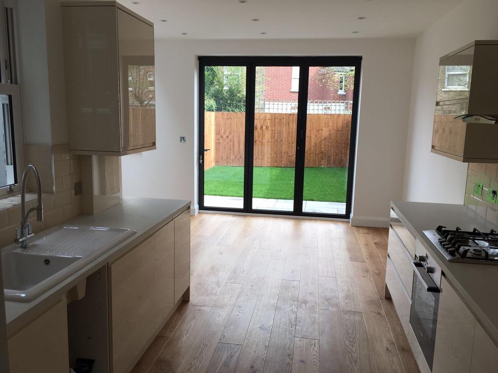 Finsbury Park Luxury *