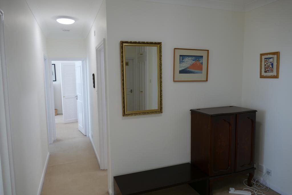 Edgware Road Raynham