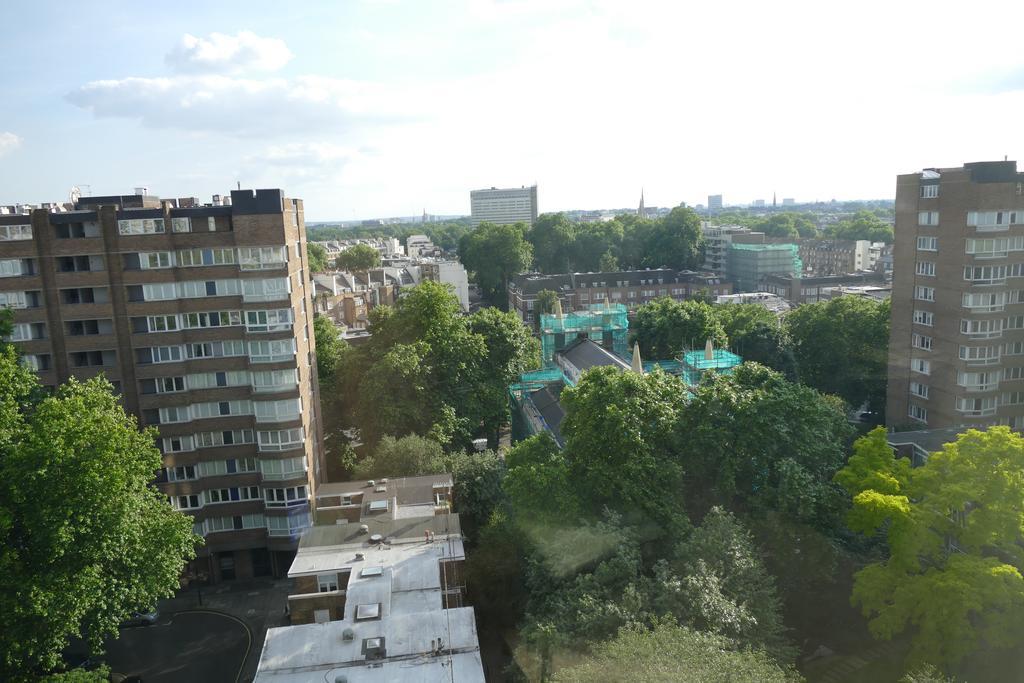 Edgware Road Raynham