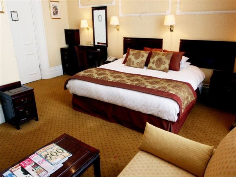 Gem Strathmore Hotel London
