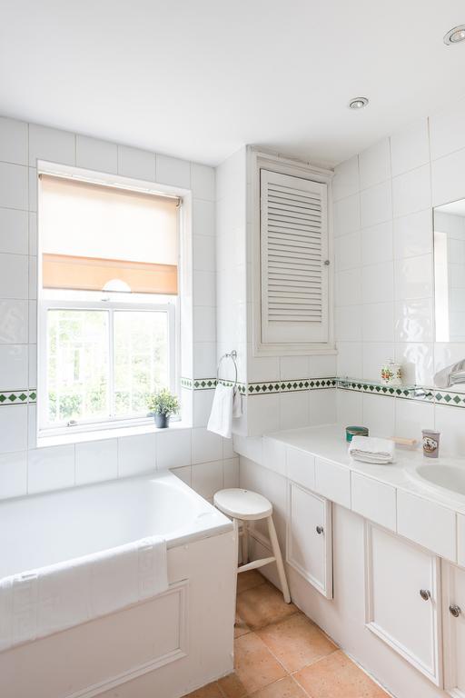 Apartment The Hummingbird 1 Bedroom By Kensington Gardens