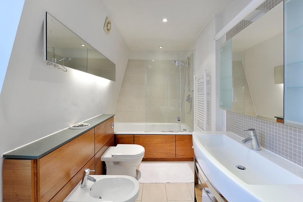 101 Lexham Gardens Apt. 9 Apartment London