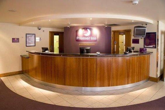Premier Kew Bridge Hotel London