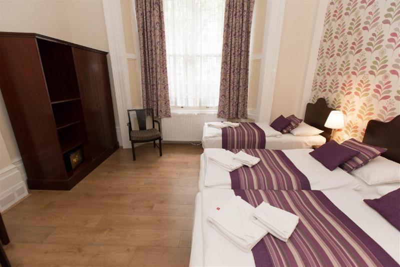 Dolphin - The Hotel Londen