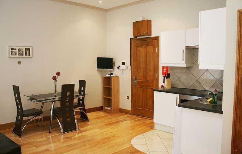 Hyde Park Apartment London