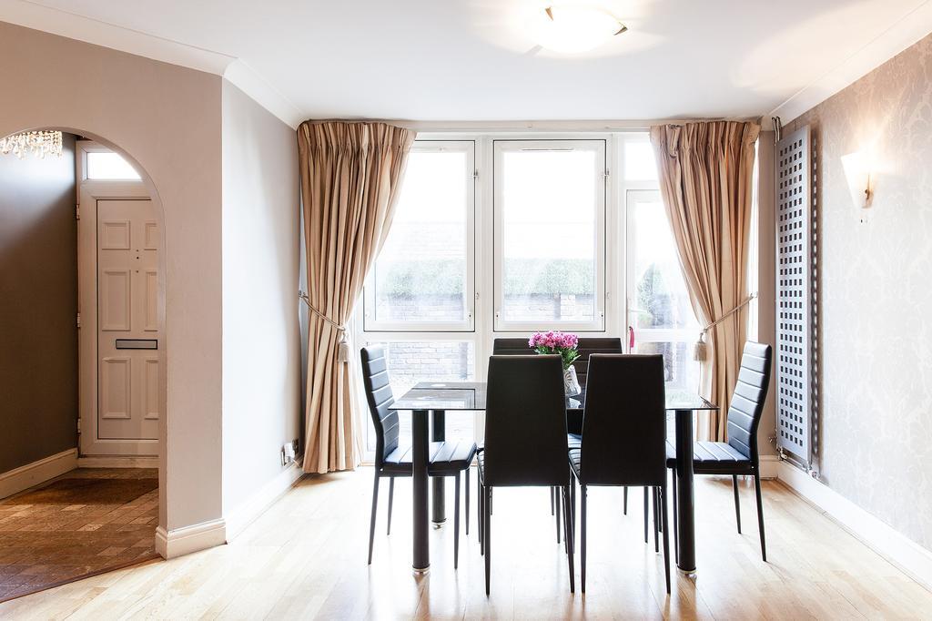 Midway House Apartment London