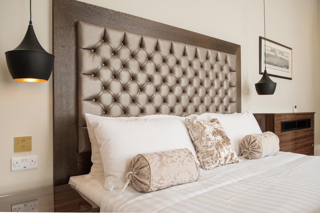 Hotel The Lansbury Heritage A Sunday - Canary Wharf Londra