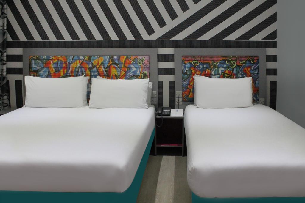 Western Peckham 3* Londres