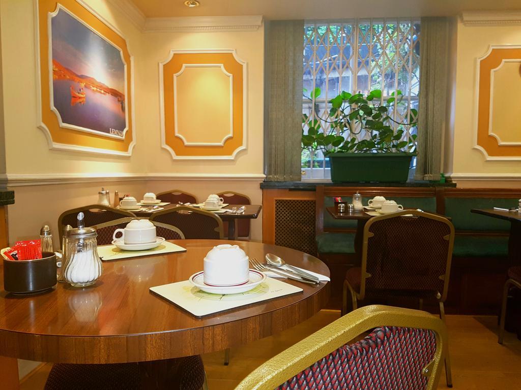 Mandalay Picton House 2*