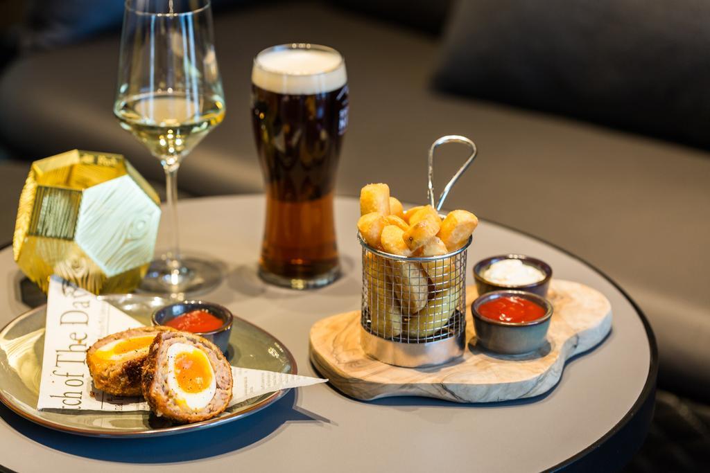 Hotel Park Plaza London, Park Royal 4*