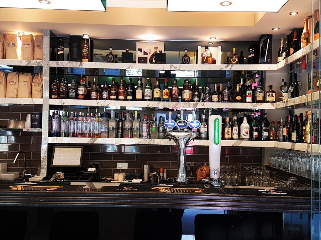 The Lion & Key Hotel