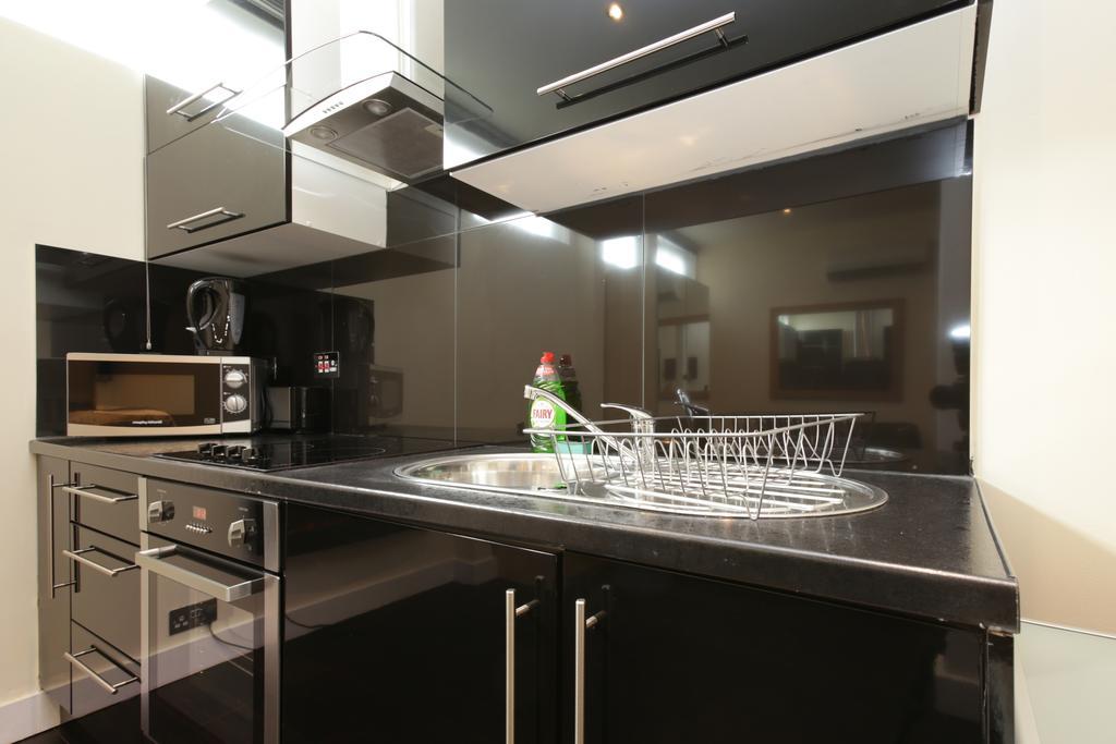 Cumberland Apartment *