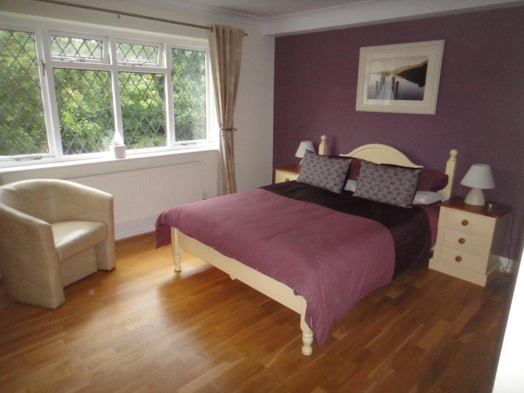 The Oaks 4* London