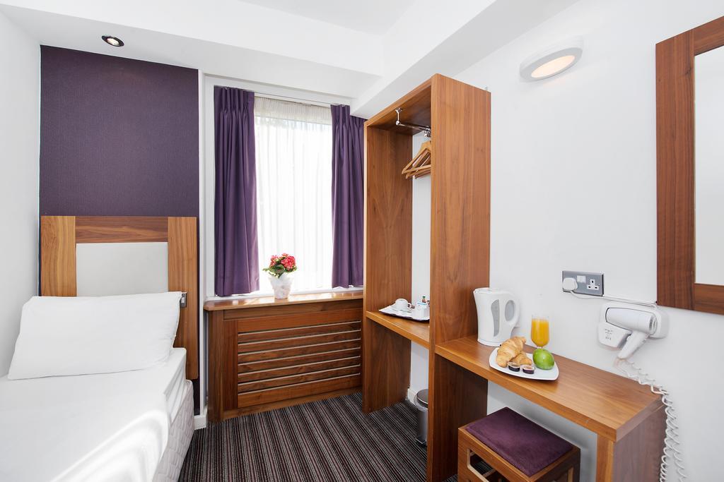 Ambassadors Hotell London