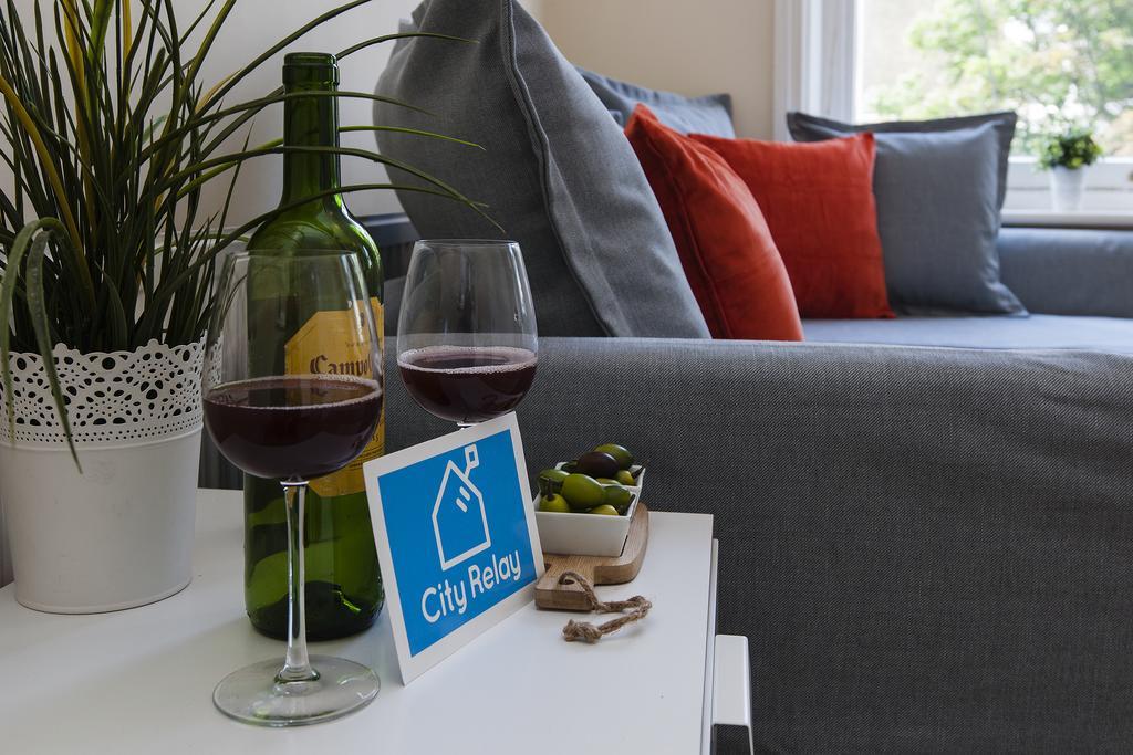 The Earls Court Townhouse Apartment *