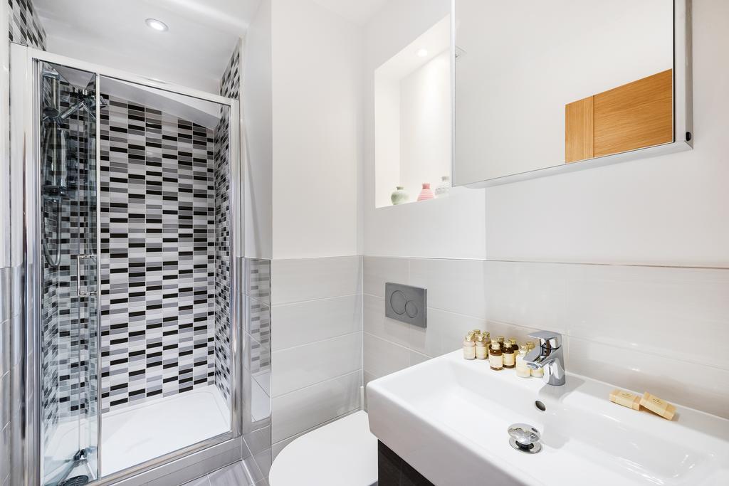 Soho Piccadilly Circus Apartment London