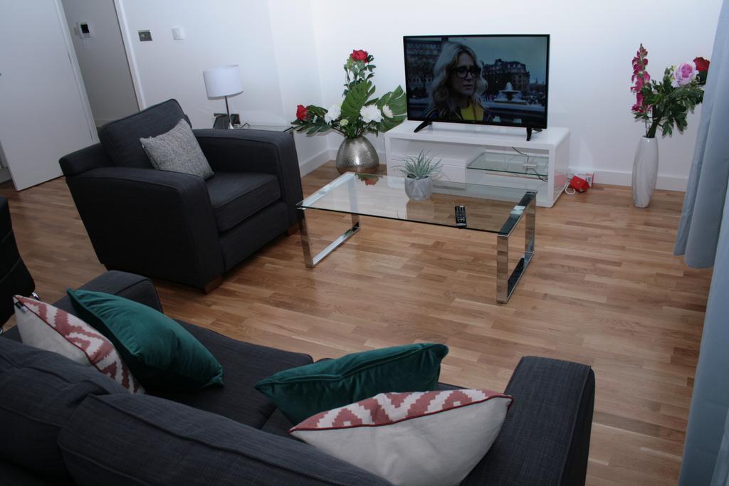 Greenwich Two Bedroom * Londra