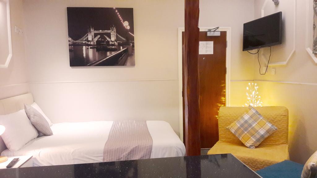 United And Hotel