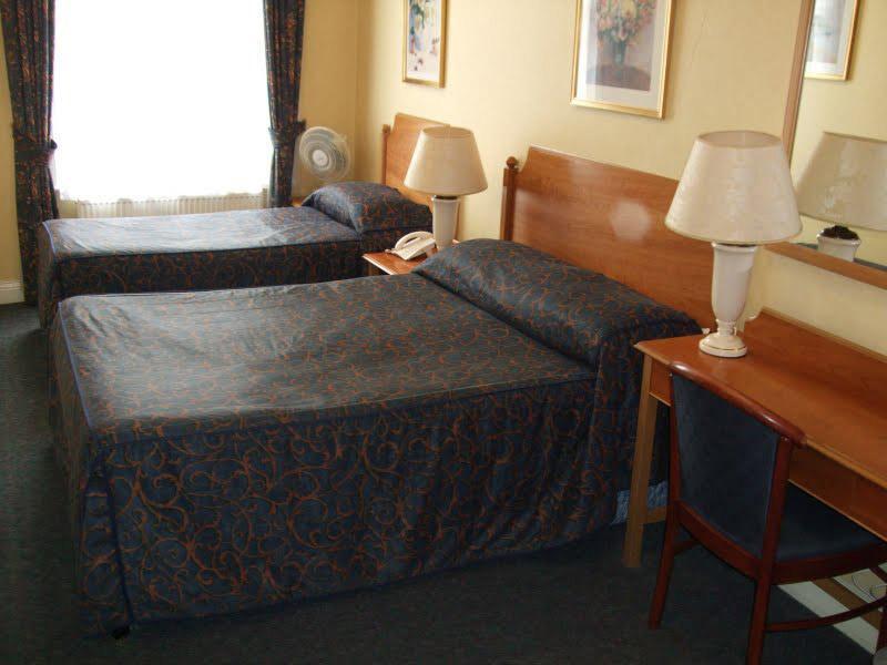 Mornington Victor Belgravia 4*