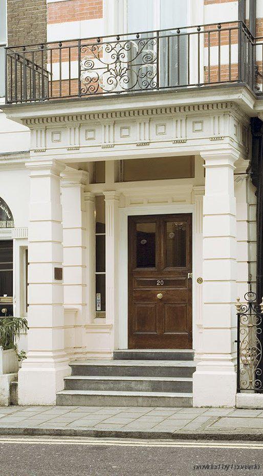 Aparthotel 17 Hertford Street Londra