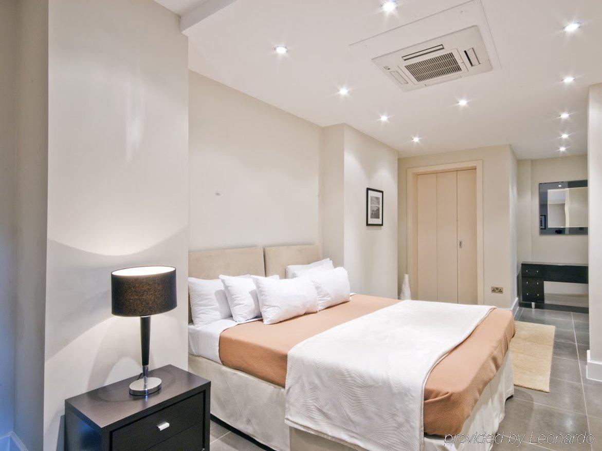 17 Hertford Street Aparthotel Londra