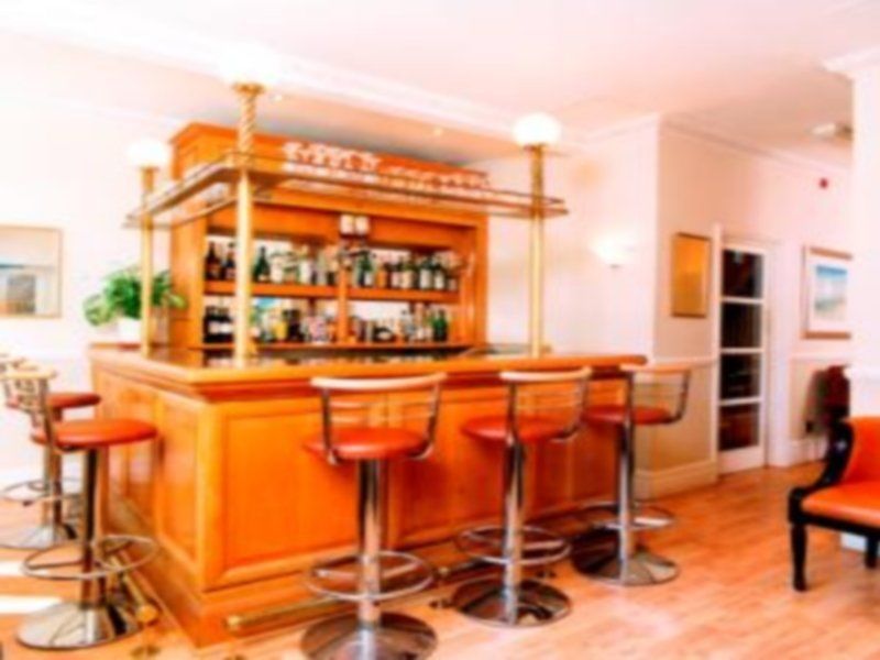 The Gresham 3*